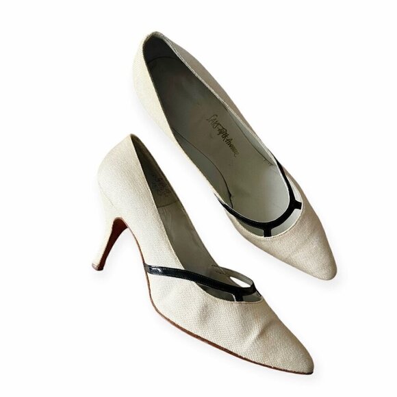 Vintage Roger Vivier Ecru Fabric Pumps with Black Patent‎ Trim, Size 6.5B - Picture 8 of 16